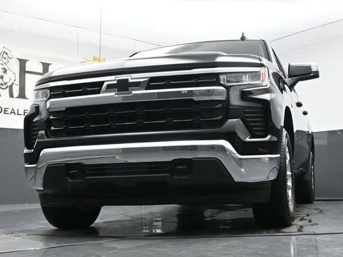Used 2023 Chevrolet Silverado 1500 LT AWD/4WD image 55