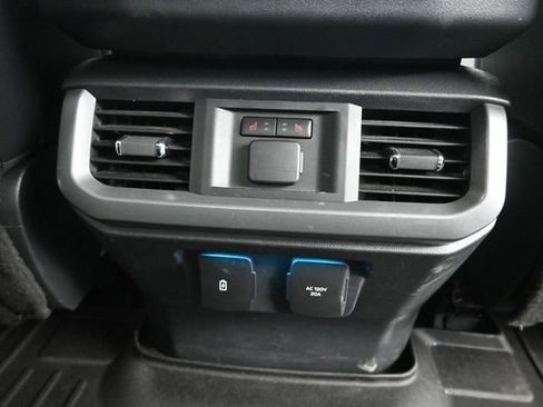 Used 2022 Ford F150 Lariat w/ Equipment Group 502A High AWD/4WD image 7
