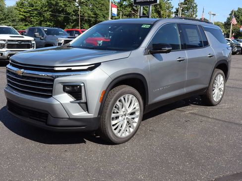New 2027 Chevrolet Traverse LT w/ Driver Confidence Package AWD/4WD image 28