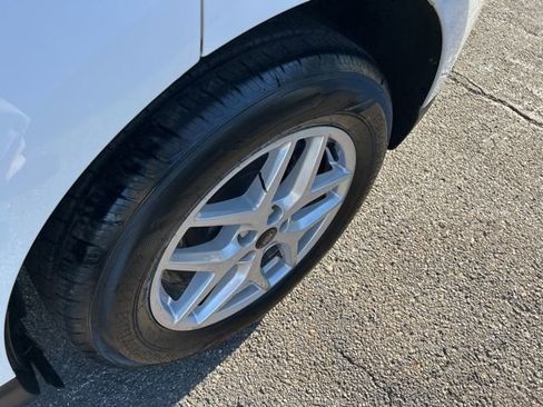 Used 2023 Ford Edge SEL AWD/4WD image 19