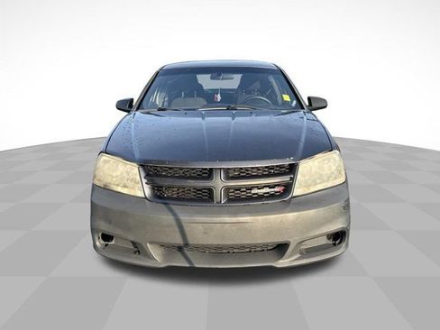Used 2014 Dodge Avenger SE w/ Rallye Appearance Group FWD image 2