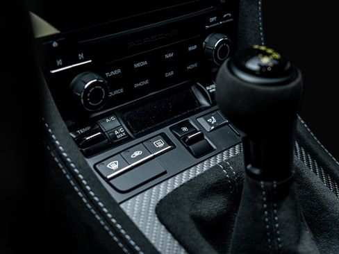 Used 2023 Porsche 718 Cayman GT4 RS RWD image 49
