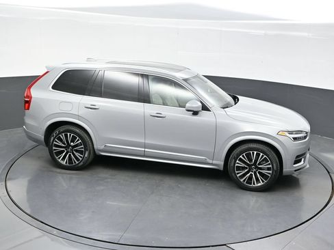 Used 2025 Volvo XC90 T8 Plus w/ Protection Package AWD/4WD image 39