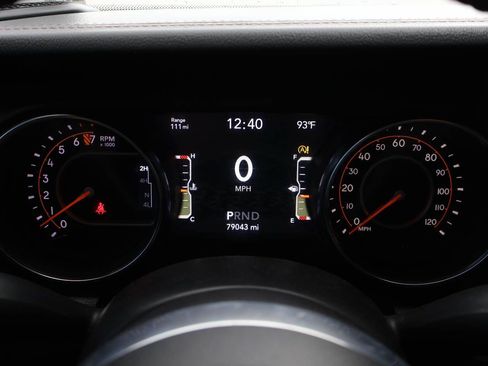Used 2021 Jeep Gladiator Overland AWD/4WD image 11