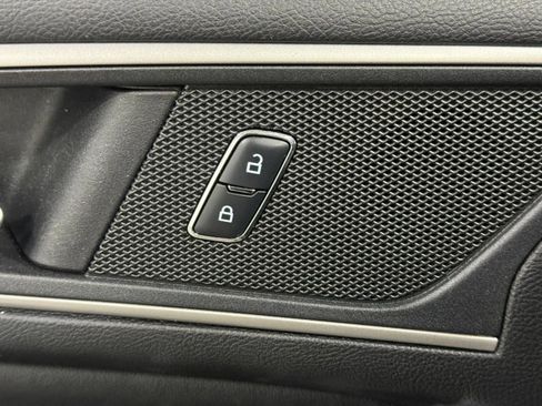 Used 2017 Ford Edge SEL w/ Equipment Group 201A image 22