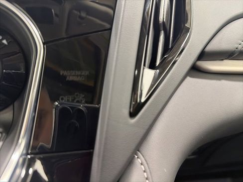 Certified 2025 Acura RDX w/ Technology Package image 39