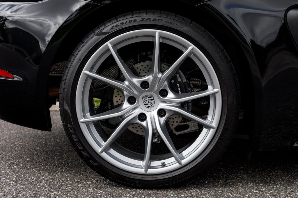 Used 2025 Porsche 718 Boxster RWD image 18
