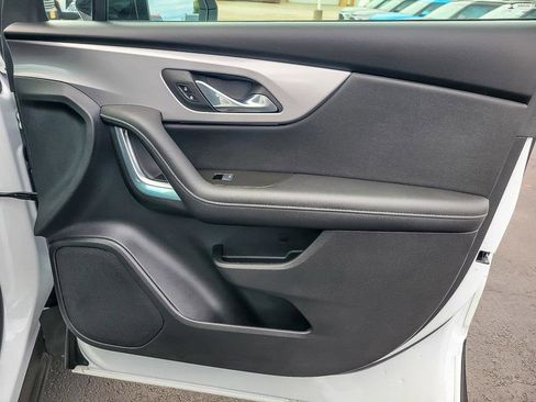 New 2025 Chevrolet Blazer LT w/ Midnight/Sport Edition image 44