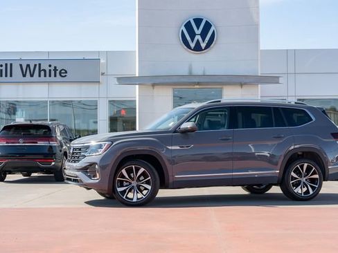 New 2026 Volkswagen Atlas SEL Premium R-Line AWD/4WD image 1