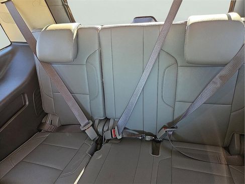 Used 2019 GMC Yukon Denali image 18