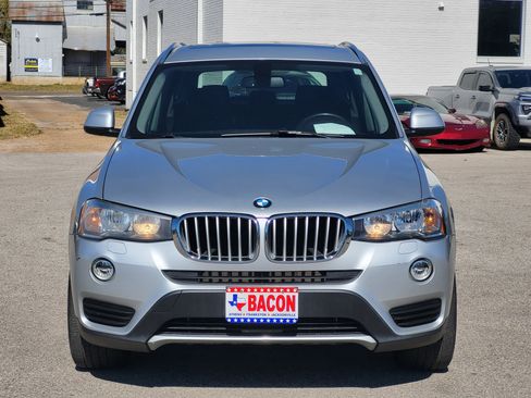 Used 2017 BMW X3 sDrive28i image 2