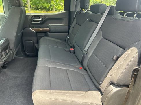 Used 2020 Chevrolet Silverado 1500 RST AWD/4WD image 17