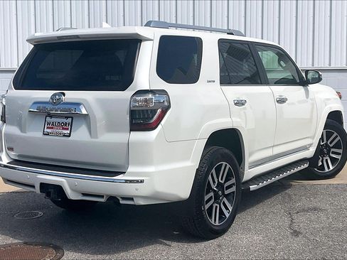 Used 2023 Toyota 4Runner Limited AWD/4WD image 17