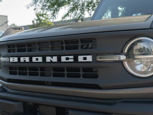 Used 2025 Ford Bronco Big Bend AWD/4WD image 2