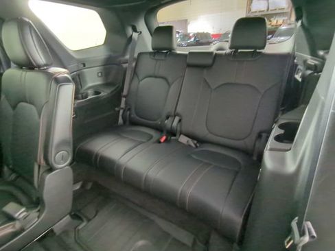 Used 2024 Honda Pilot TrailSport image 32