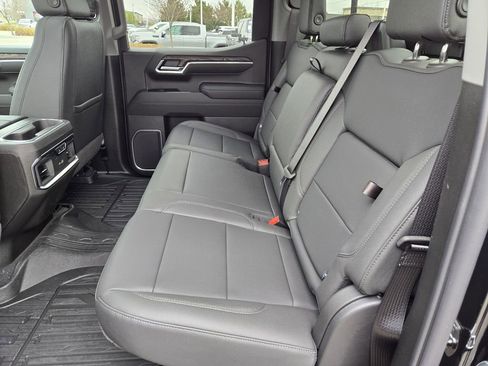 New 2026 GMC Sierra 1500 SLT w/ SLT Premium Plus Package AWD/4WD image 5