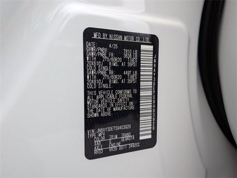 New 2025 Nissan Armada PRO-4X w/ Pro-4X Premium Package image 37