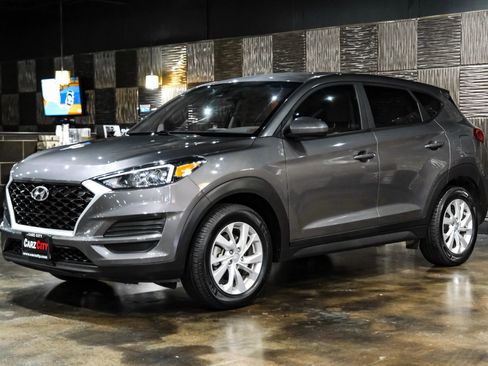 Used 2020 Hyundai Tucson SE image 6