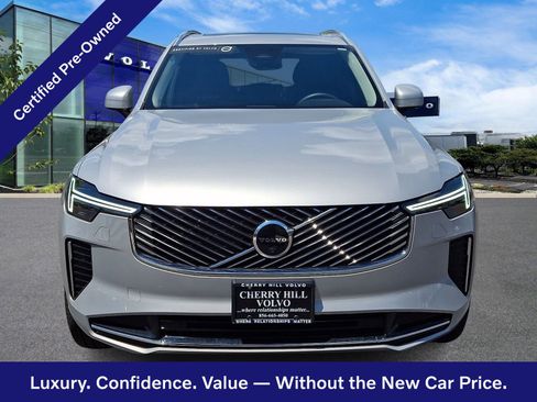 Certified 2025 Volvo XC90 B6 Plus AWD/4WD image 2