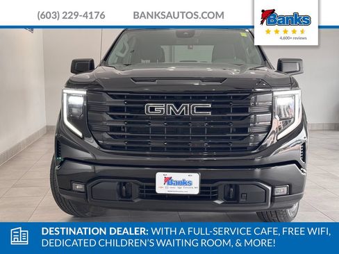 Certified 2024 GMC Sierra 1500 Elevation w/ LPO, Elevation Black Package AWD/4WD image 3