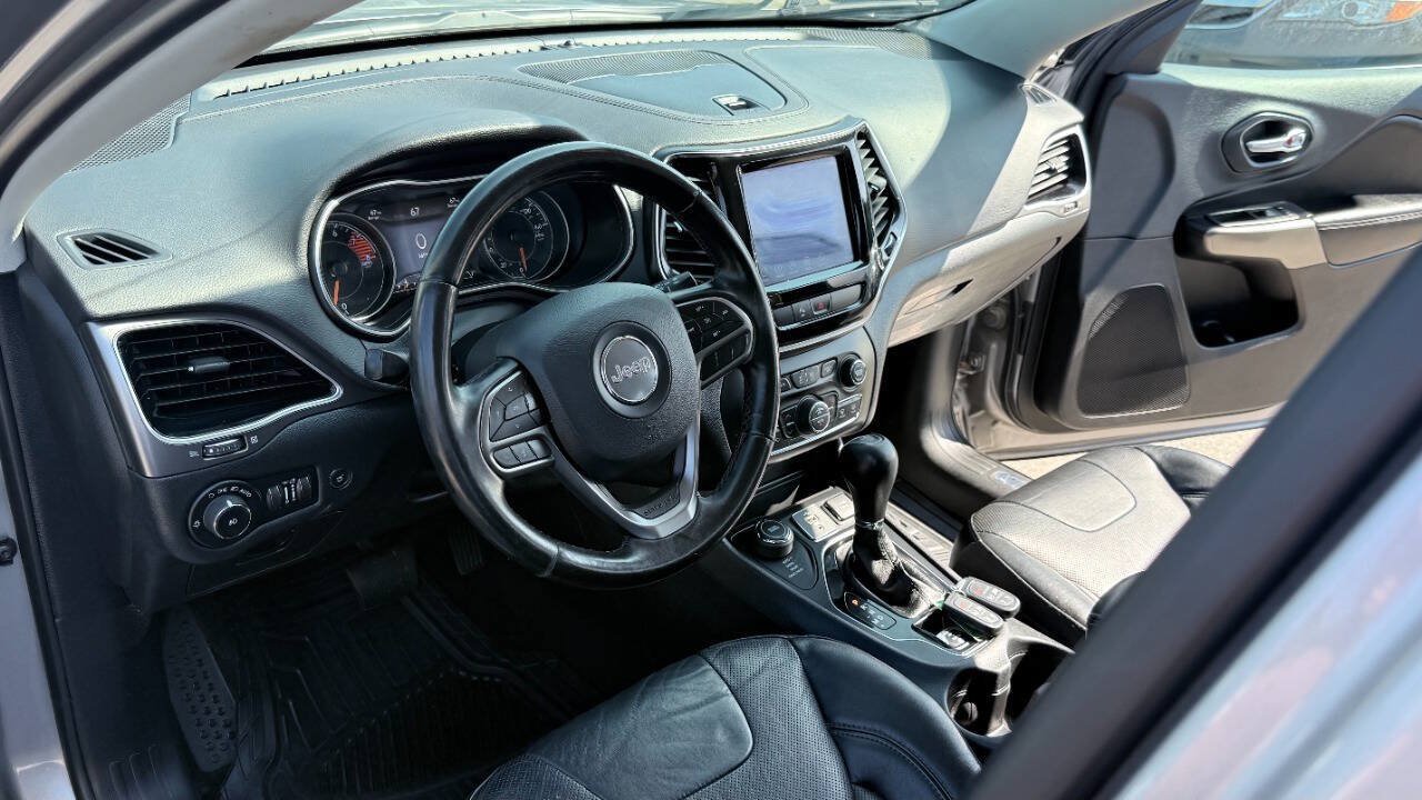Used 2020 Jeep Cherokee Limited AWD/4WD image 22