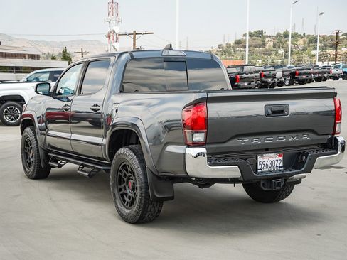 Certified 2020 Toyota Tacoma SR5 RWD image 5