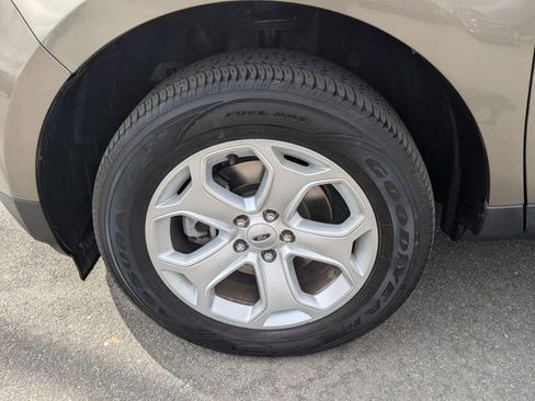 Used 2014 Ford Edge SEL w/ Equipment Group 205A image 28