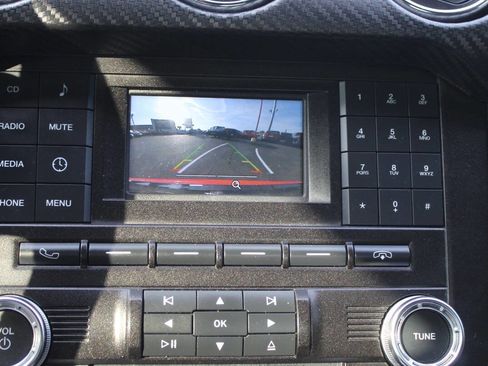 Used 2015 Ford Mustang Coupe image 17