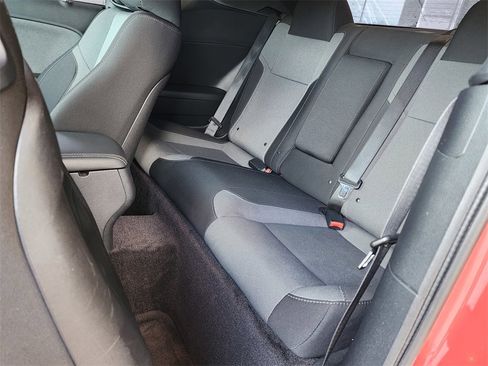 Used 2016 Dodge Challenger R/T image 14