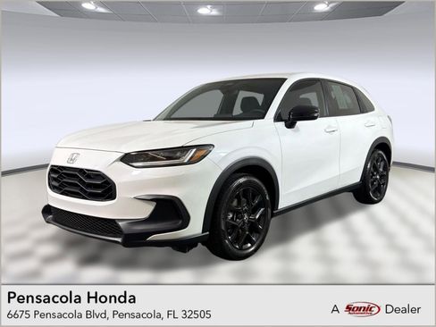 Used 2024 Honda HR-V Sport image 1