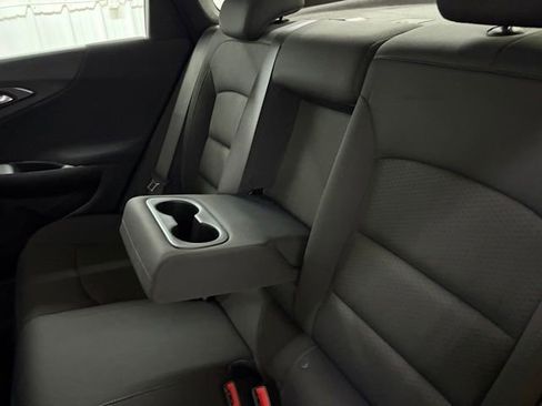 Used 2023 Chevrolet Malibu LT FWD image 17