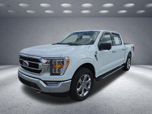 Used 2021 Ford F150 XLT w/ Equipment Group 302A High AWD/4WD image 3