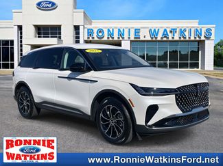 Used 2025 Lincoln Nautilus Premier video 1