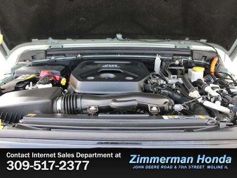 Used 2023 Jeep Wrangler Unlimited w/ Cold Weather Group image 19