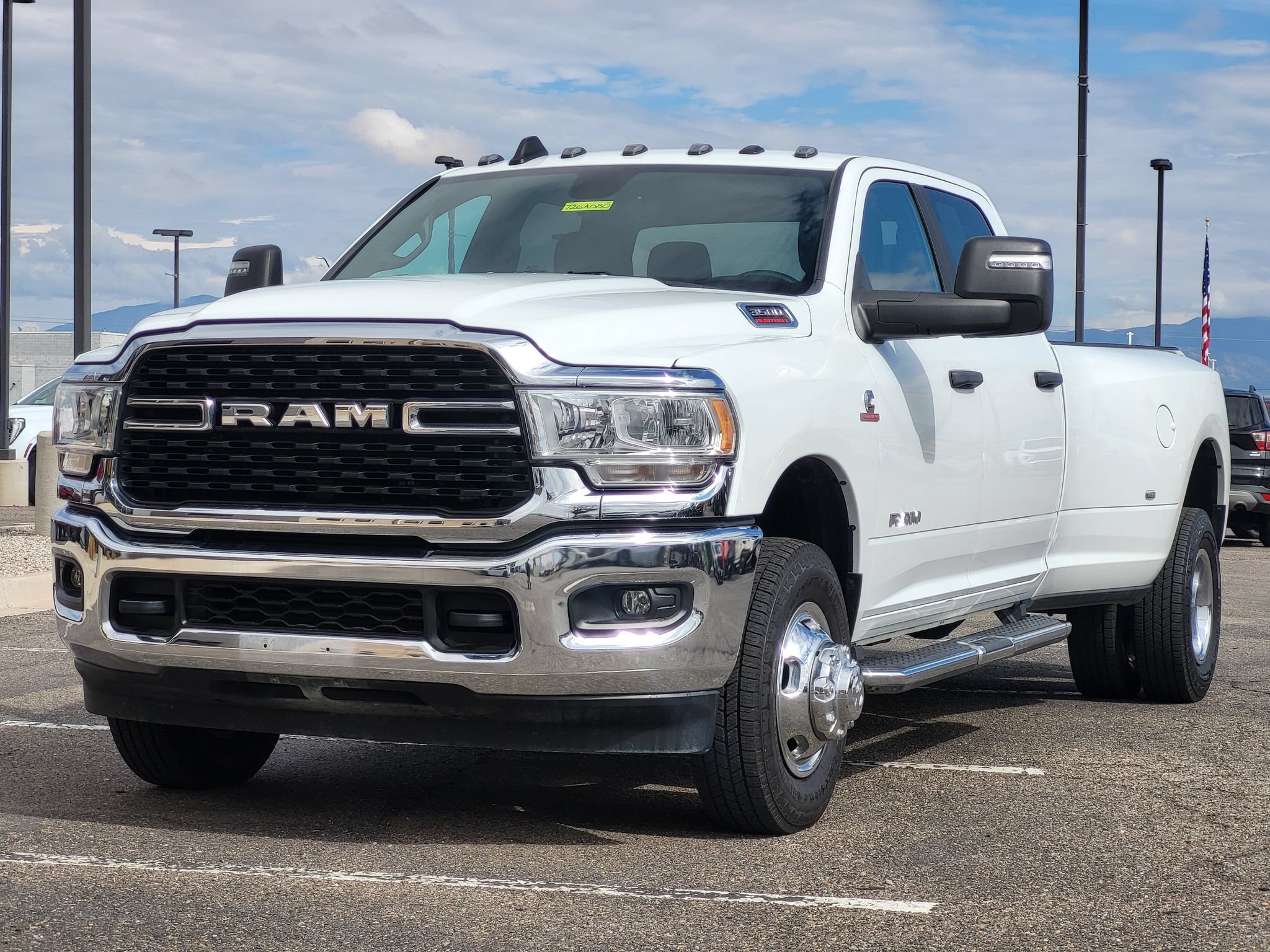 Used 2024 RAM 3500 Big Horn AWD/4WD image 4