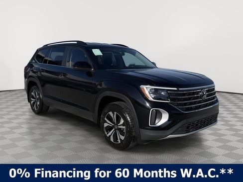 New 2026 Volkswagen Atlas SE image 1