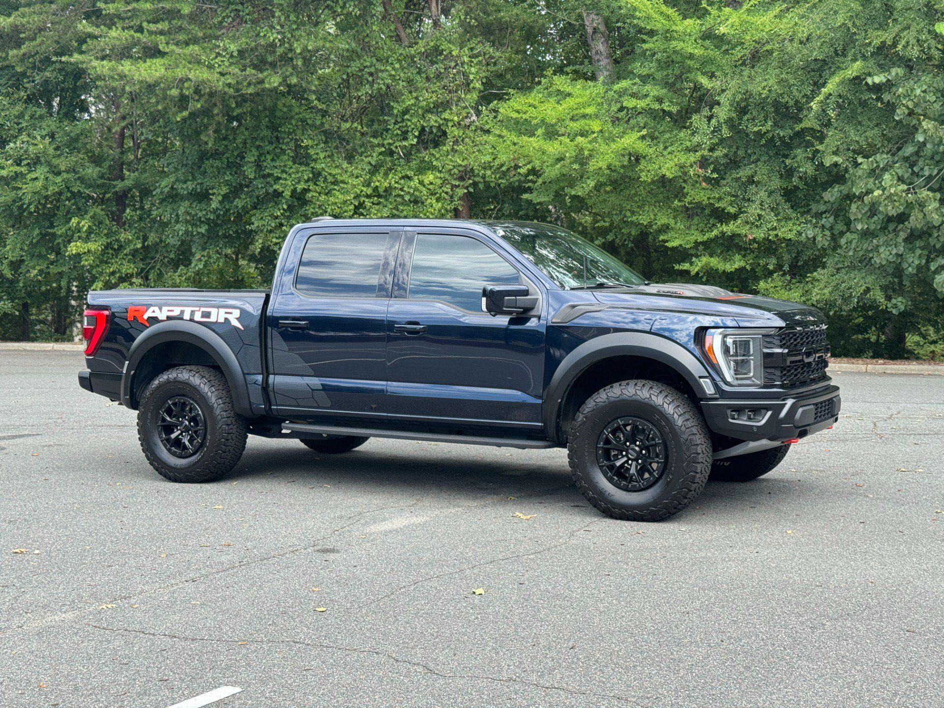 Used 2023 Ford F150 Raptor w/ Equipment Group 802A Raptor R AWD/4WD image 15