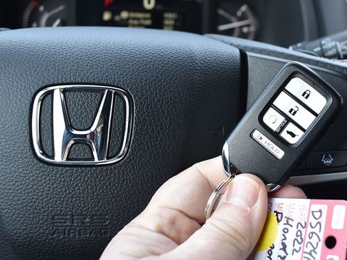 Used 2022 Honda Passport TrailSport image 11