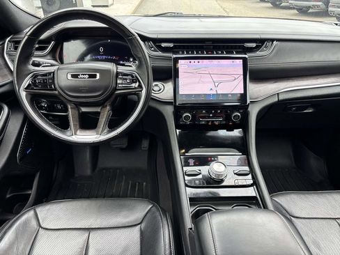 Used 2022 Jeep Grand Cherokee L Overland AWD/4WD image 11