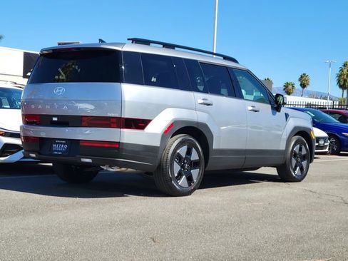New 2026 Hyundai Santa Fe SEL FWD image 2