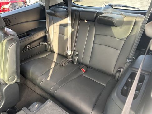 Used 2020 Honda Pilot Elite image 16