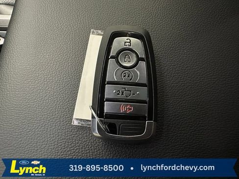 New 2026 Ford F250 Lariat w/ Lariat Premium Package AWD/4WD image 18