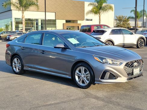 Used 2018 Hyundai Sonata Sport w/ Tech Package 05 FWD image 27