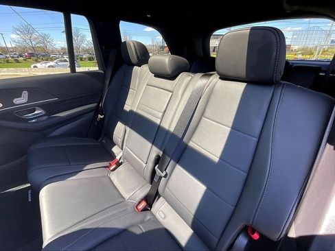 New 2025 Mercedes-Benz GLS 450 4MATIC image 10