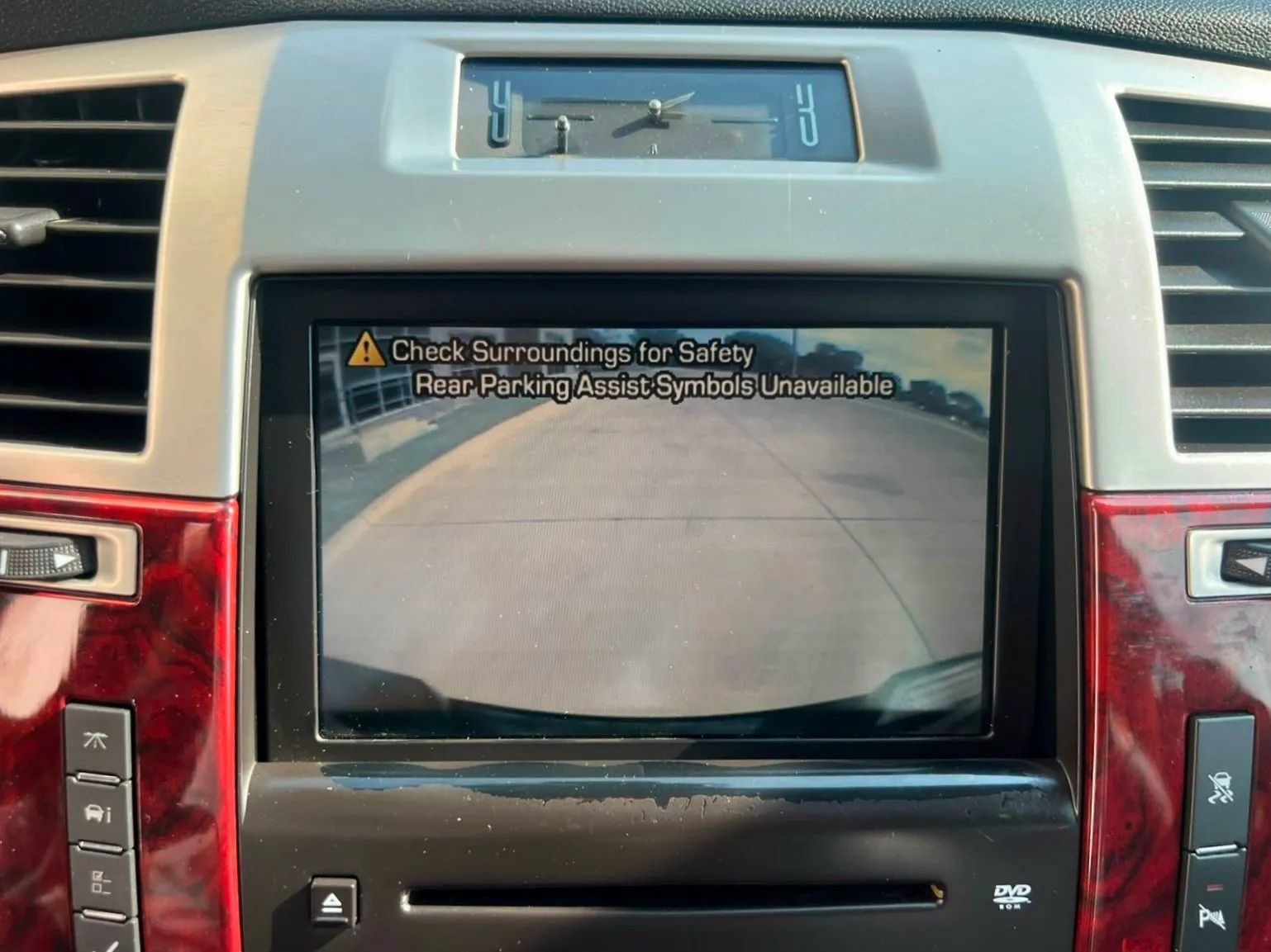 Used 2007 Cadillac Escalade EXT w/ Information Package AWD/4WD image 31