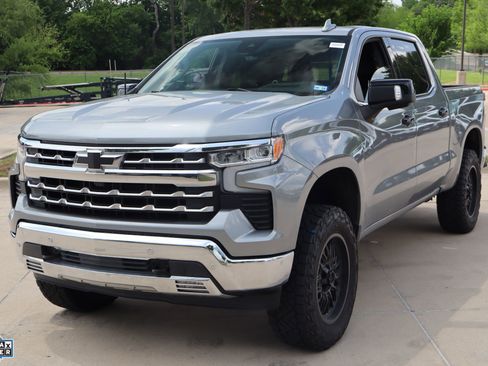 Used 2024 Chevrolet Silverado 1500 LTZ w/ LTZ Premium Texas Edition AWD/4WD image 10