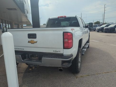 Used 2019 Chevrolet Silverado 2500 LT w/ All Star Edition AWD/4WD image 5