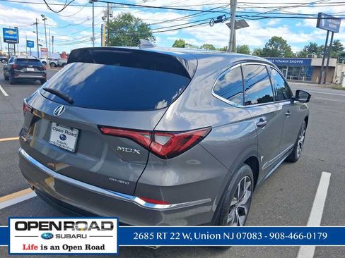 Used 2022 Acura MDX SH-AWD w/ Technology Package image 6