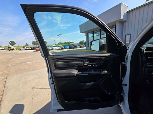 Used 2026 RAM 1500 Limited AWD/4WD image 23