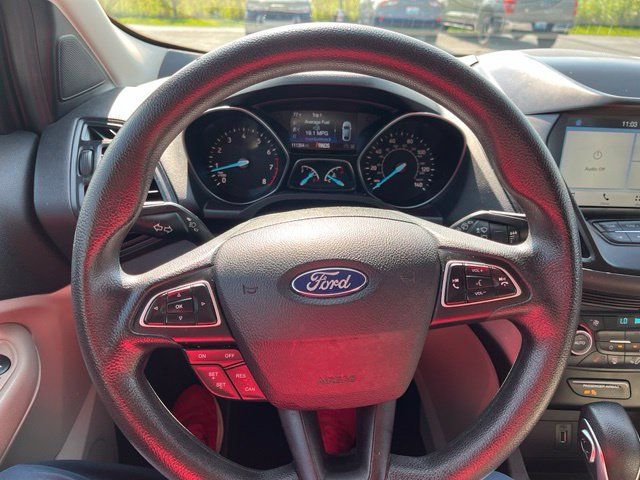 Used 2019 Ford Escape SE FWD image 44